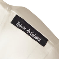 Farba bieleho trička Wings